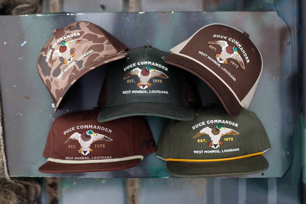 duck commander spitting tobacco did phil robertson chew Dynasty' men talk chewing tobacco, drugs and sex inspired by the famed Duck Dynasty Uncle Si's Greatest Regret Is