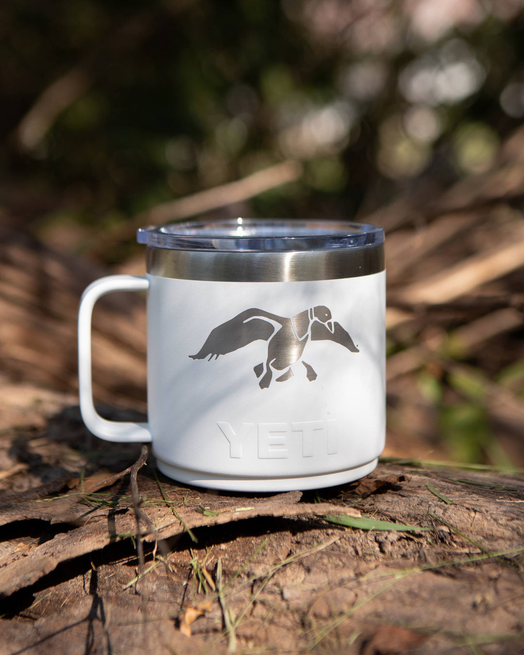 Duck Commander Icon 14oz White Yeti Rambler with Handle