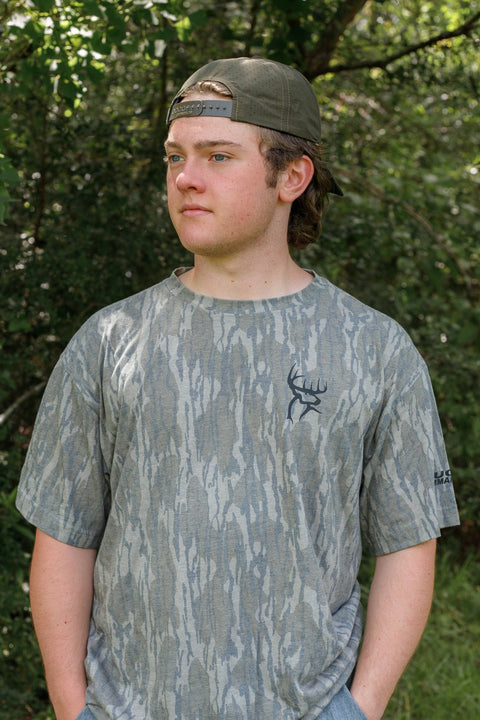 Buck Commander Mossy Oak Bottomland Washed Out Short Sleeve Tee