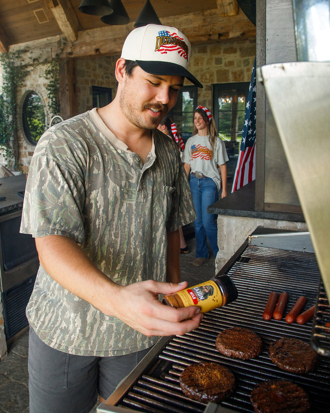 duck commander spitting tobacco Uncle Si Is Still in Awe of Phil Robertsons Backwoods Medical Skills Louisiana Sportsman